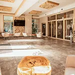 Cannes - Grota Solna, Sauna Finska Frühstückspension