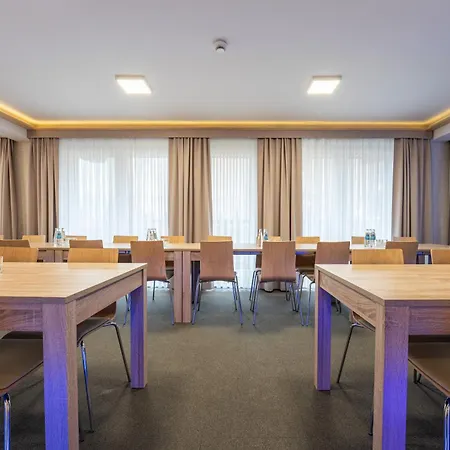 Cannes - Grota Solna, Sauna Finska לינה וארוחת בוקר 4*