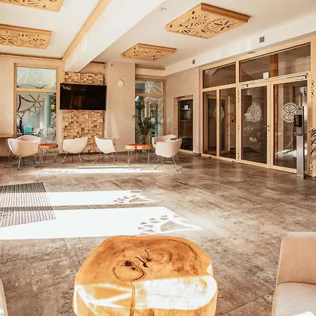 Cannes - Grota Solna, Sauna Finska Oda ve Kahvaltı