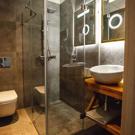 Cannes - Grota Solna, Sauna Finska Bed & Breakfast