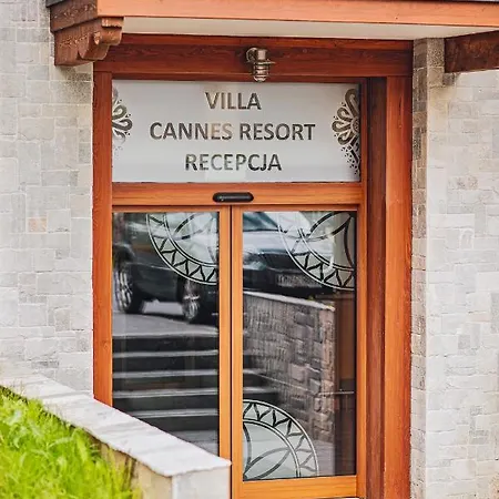 Cannes - Grota Solna, Sauna Finska