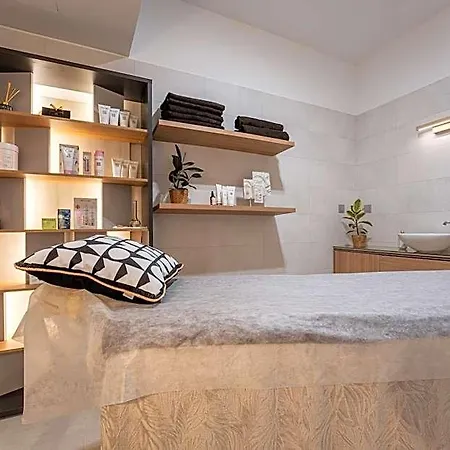 ベッド・アンド・ブレックファスト Cannes - Grota Solna, Sauna Finska